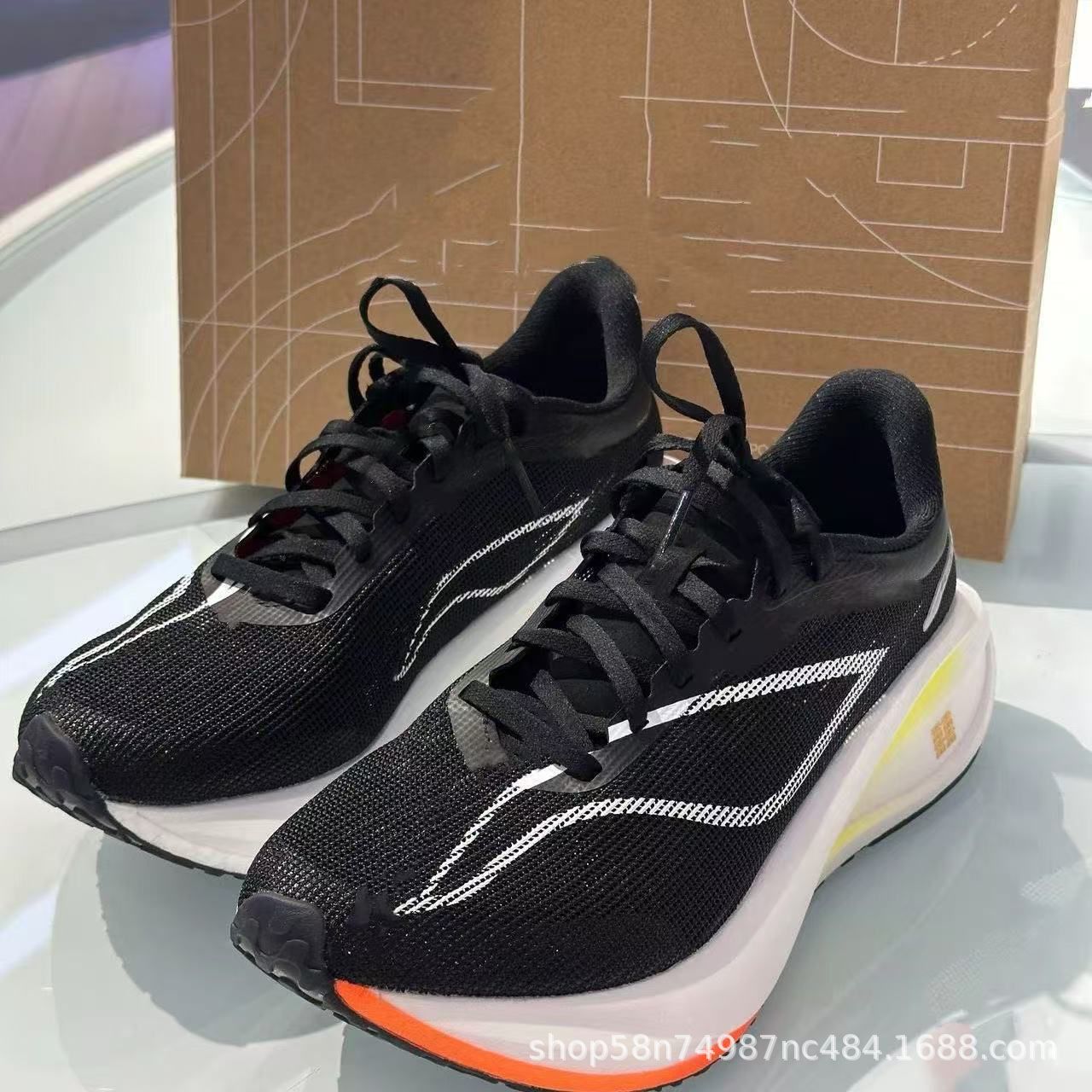 Nouvelles chaussures de sport  - Men'S Training Shoes avis et prix