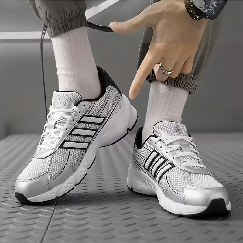 Chaussures de sport Adidas TEC - Men'S Shoes Half Cut avis et prix